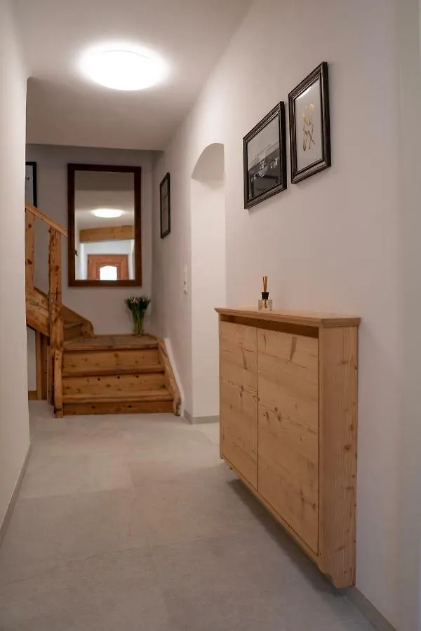 Reise im traditionell-modernen Stil|Ferienhaus|IBK Innsbruck Ferienhaus